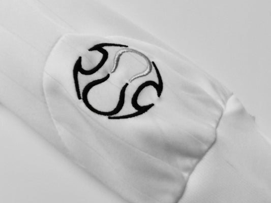 Real Madrid 2006/07 Retro Home Long-Sleeve Jersey - photo 2