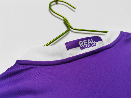 Real Madrid 2016/17 Retro Away Long-Sleeve Jersey - photo 2