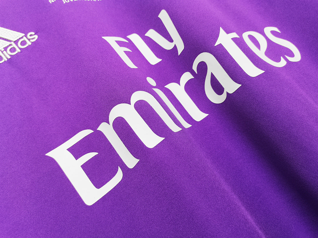 Real Madrid 2016/17 Retro Away Long-Sleeve Jersey - photo 6