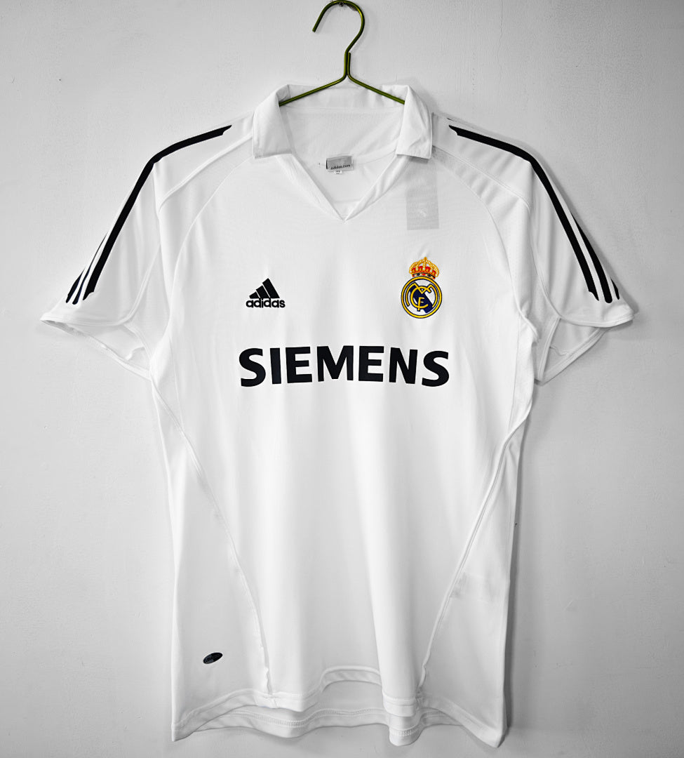 Real Madrid 2005/06 Retro Home Jersey - front