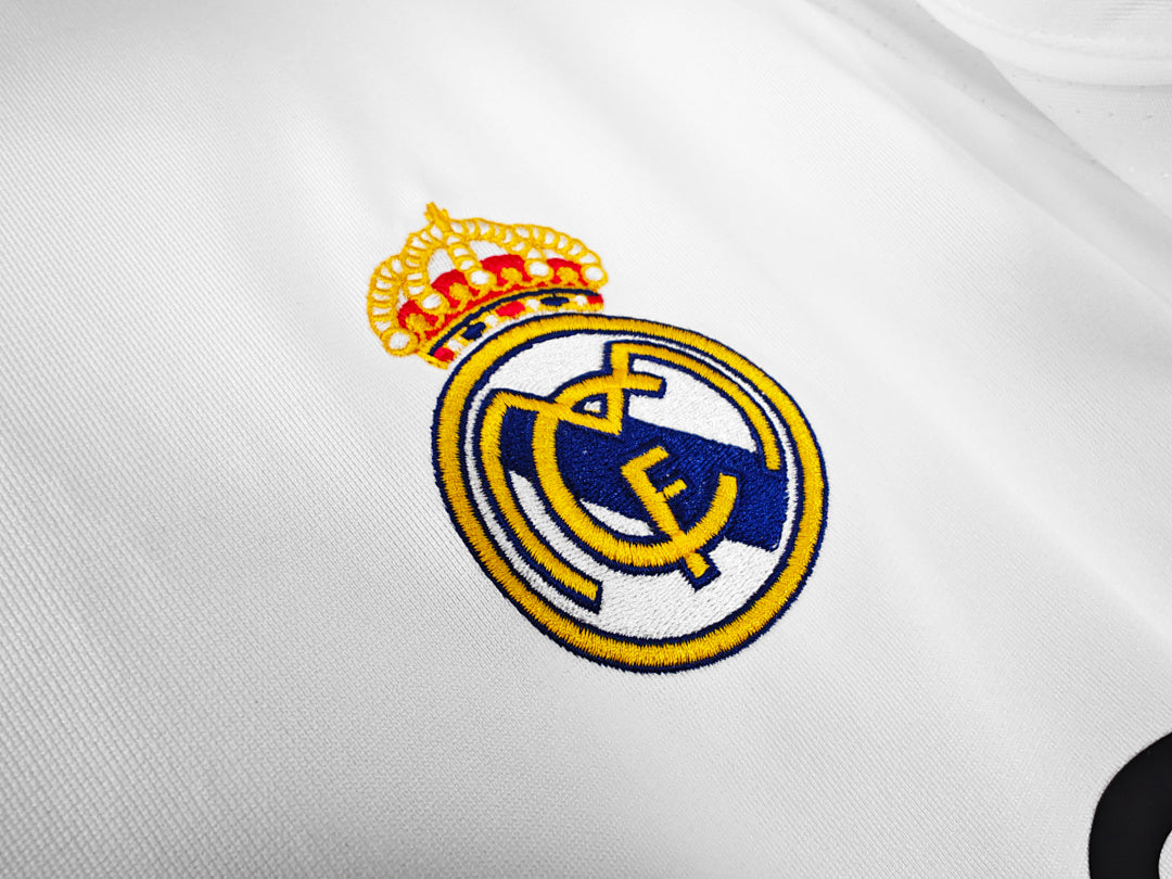 Real Madrid 2005/06 Retro Home Jersey - photo 7