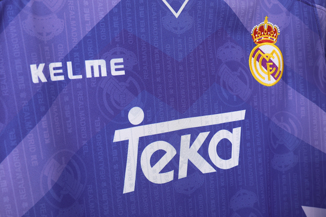 Real Madrid 1996/97 Retro Away Jersey - photo 6