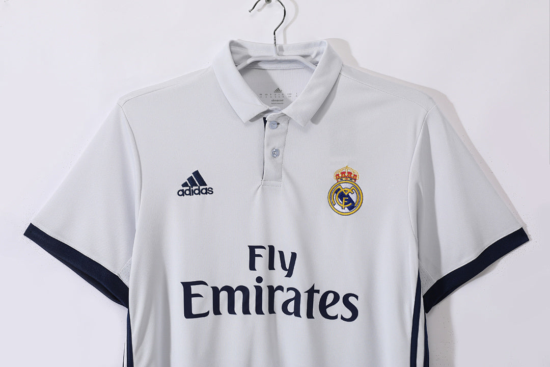 Real Madrid 2016/17 Retro Home Jersey - photo 10