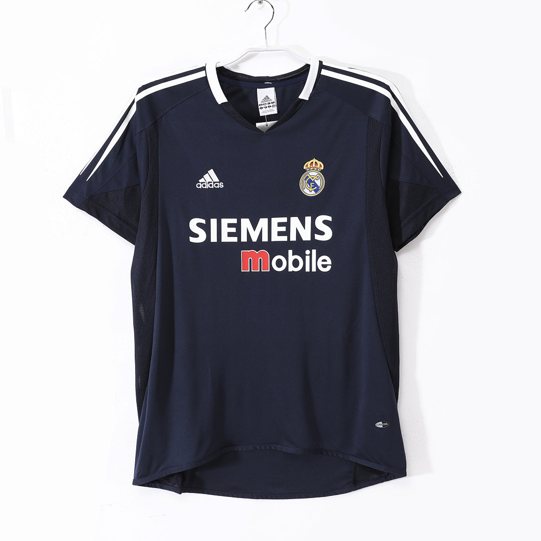 Real Madrid 2004/05 Retro Away Jersey - front