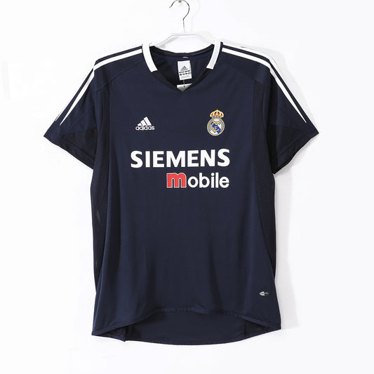 Real Madrid 2004/05 Retro Away Jersey - front