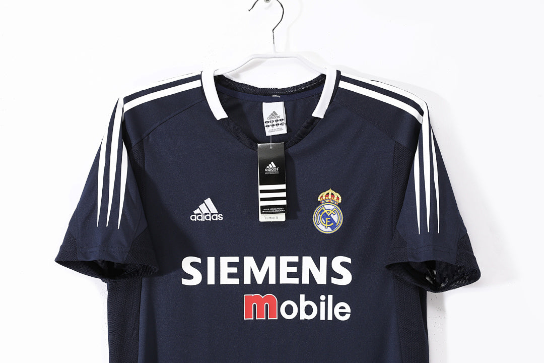Real Madrid 2004/05 Retro Away Jersey - photo 5