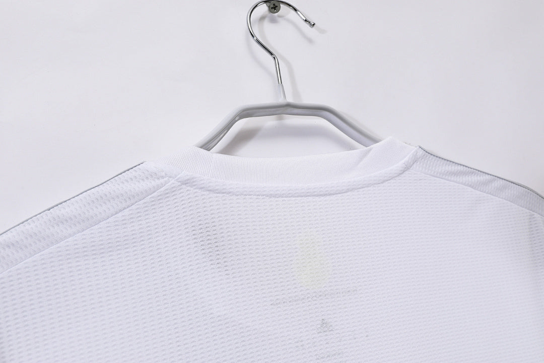Real Madrid 2015/16 Retro Home Jersey - photo 2