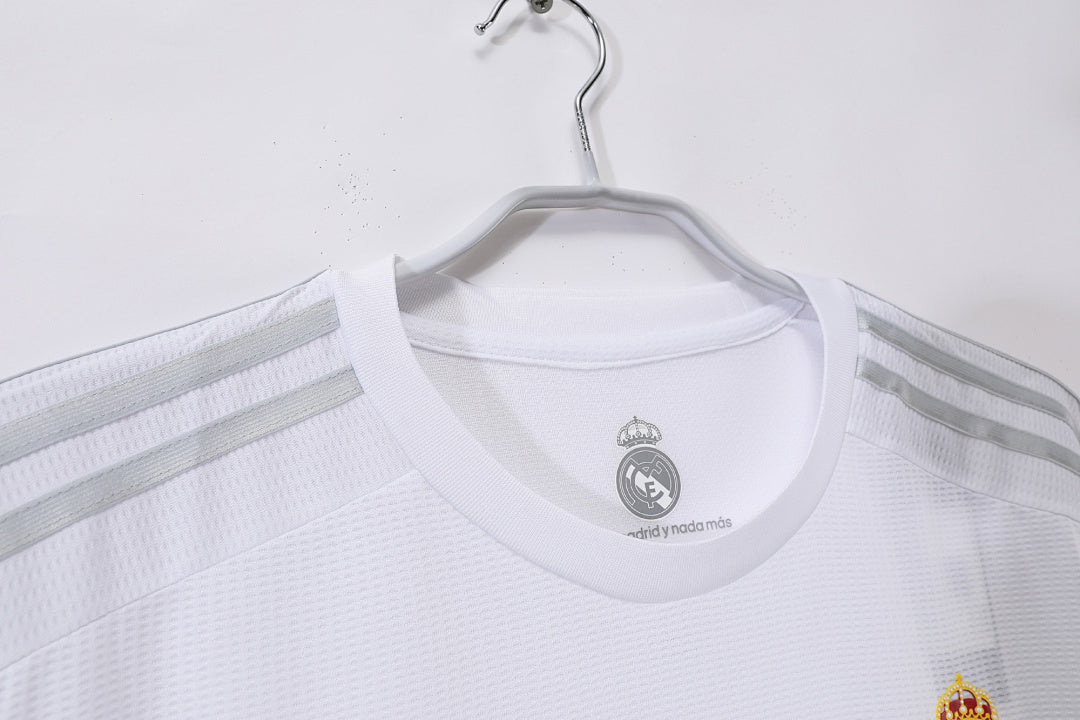 Real Madrid 2015/16 Retro Home Jersey - photo 10