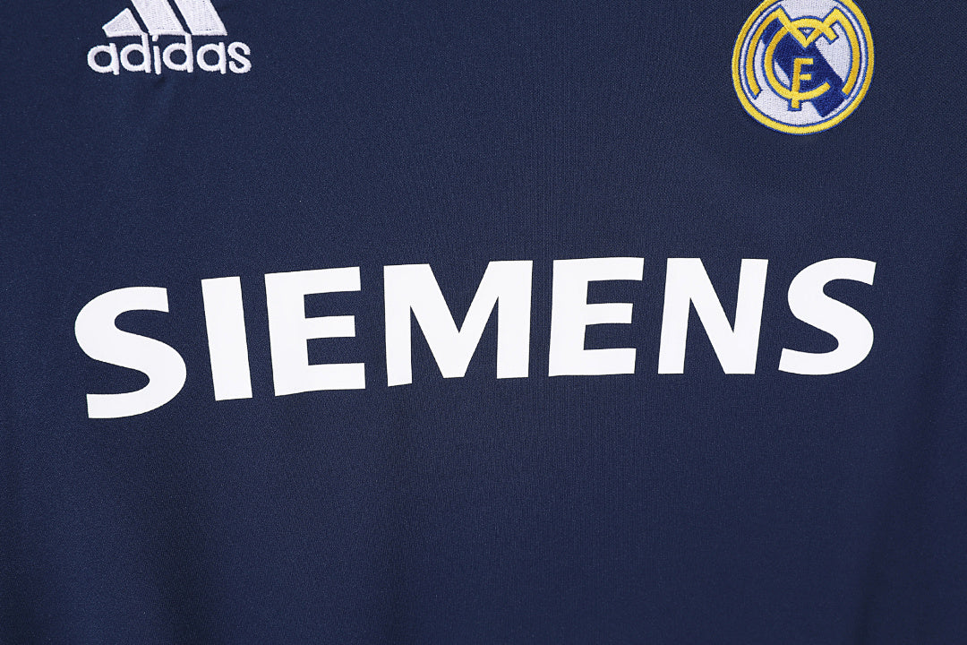 Real Madrid 2005/06 Retro Away Long-Sleeve Jersey - photo 9