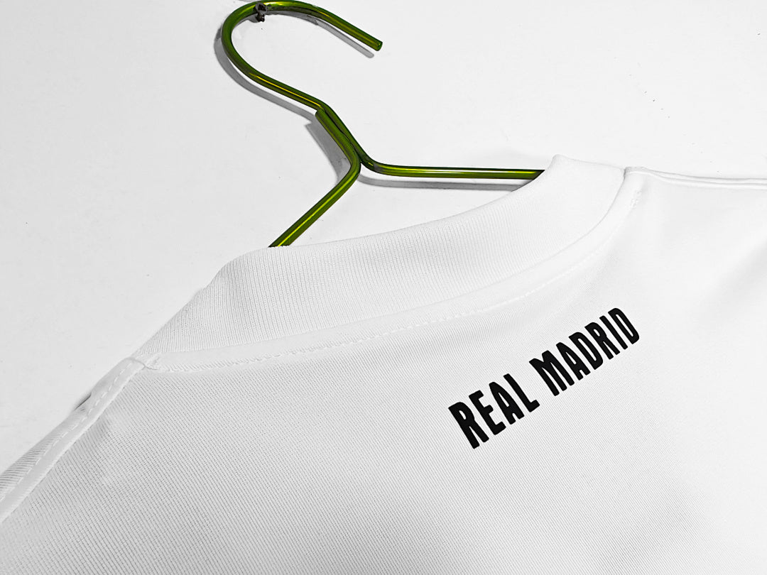 Real Madrid 2010/11 Retro Home Jersey - photo 4