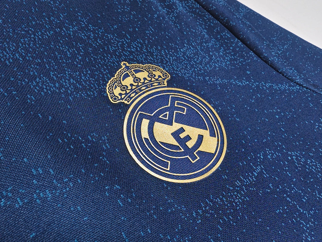 Real Madrid 2019/20 Retro Away Jersey - photo 9
