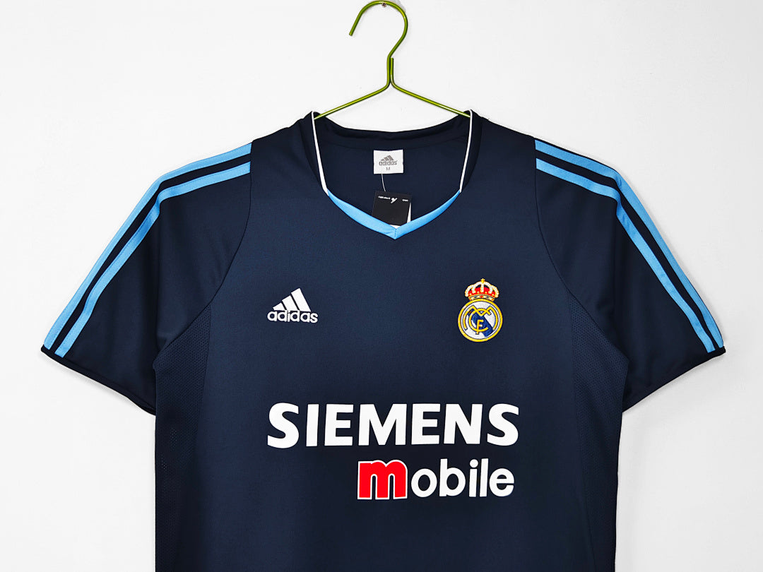 Real Madrid 2003/04 Retro Away Jersey - photo 11