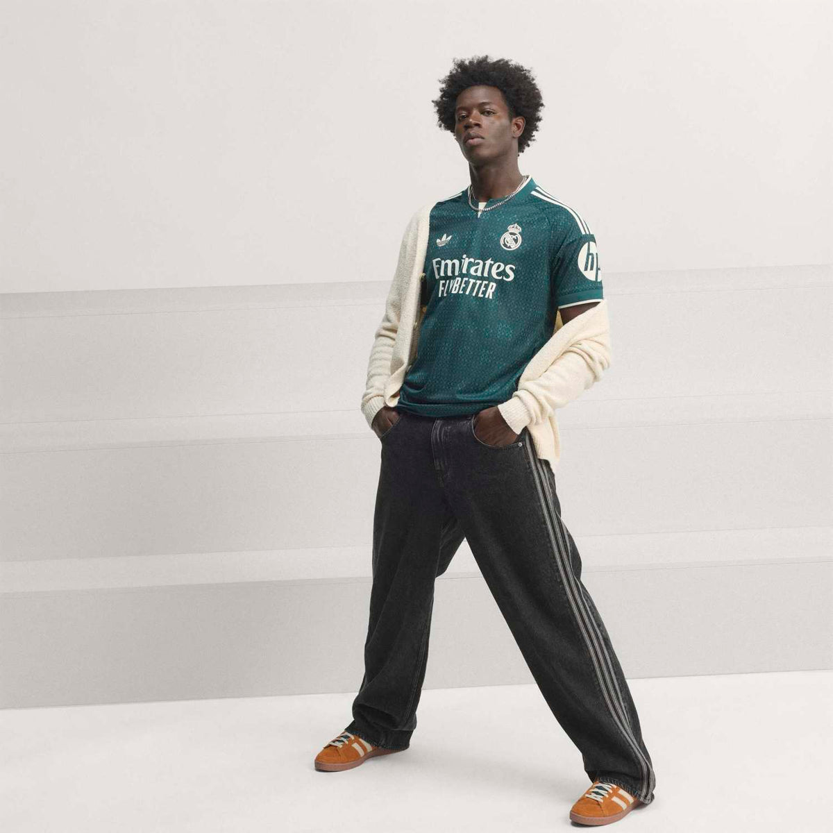 Real Madrid 2026/27 Away Authentic Jersey - photo 3
