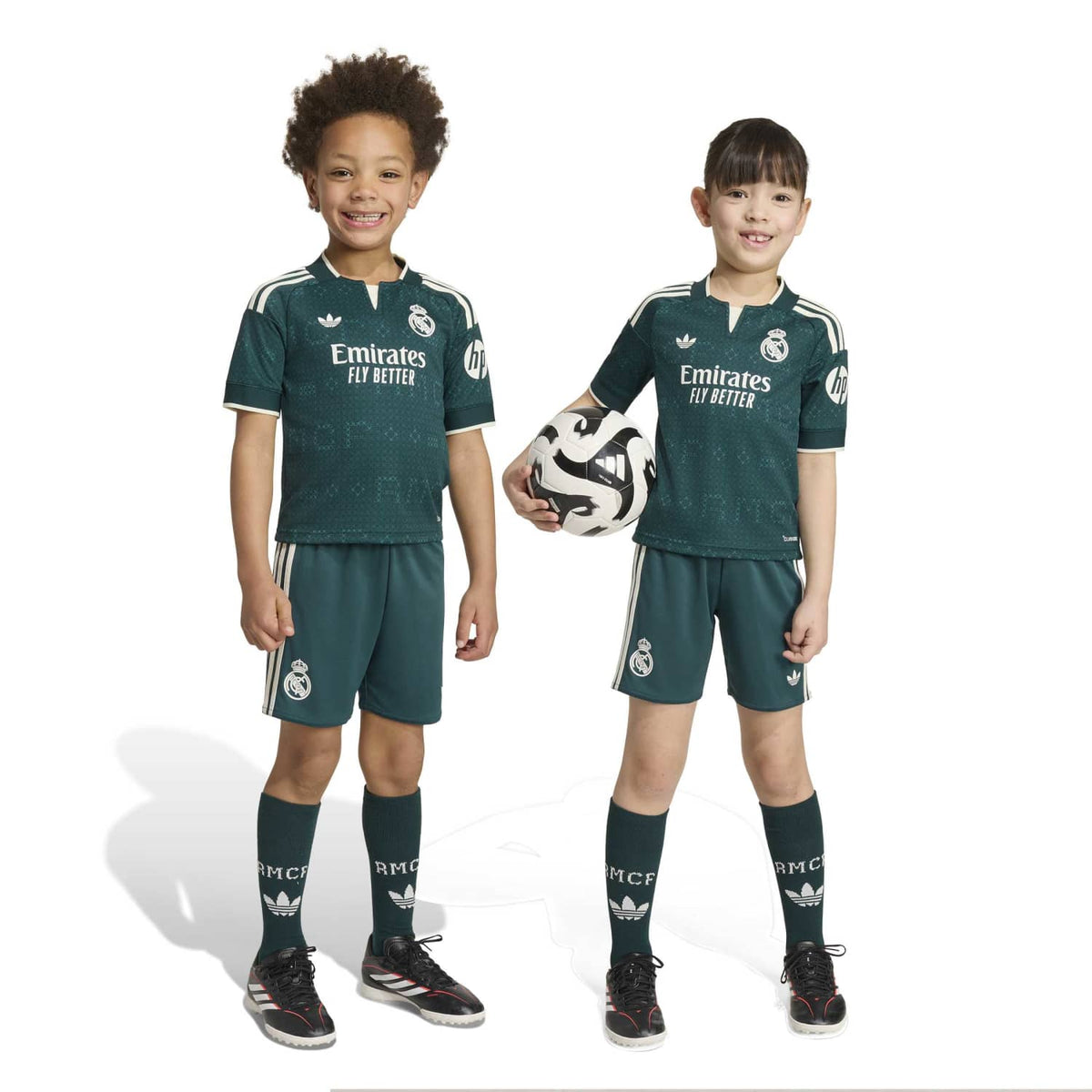 Real Madrid 2026/27 Away Infant Kit - photo 2