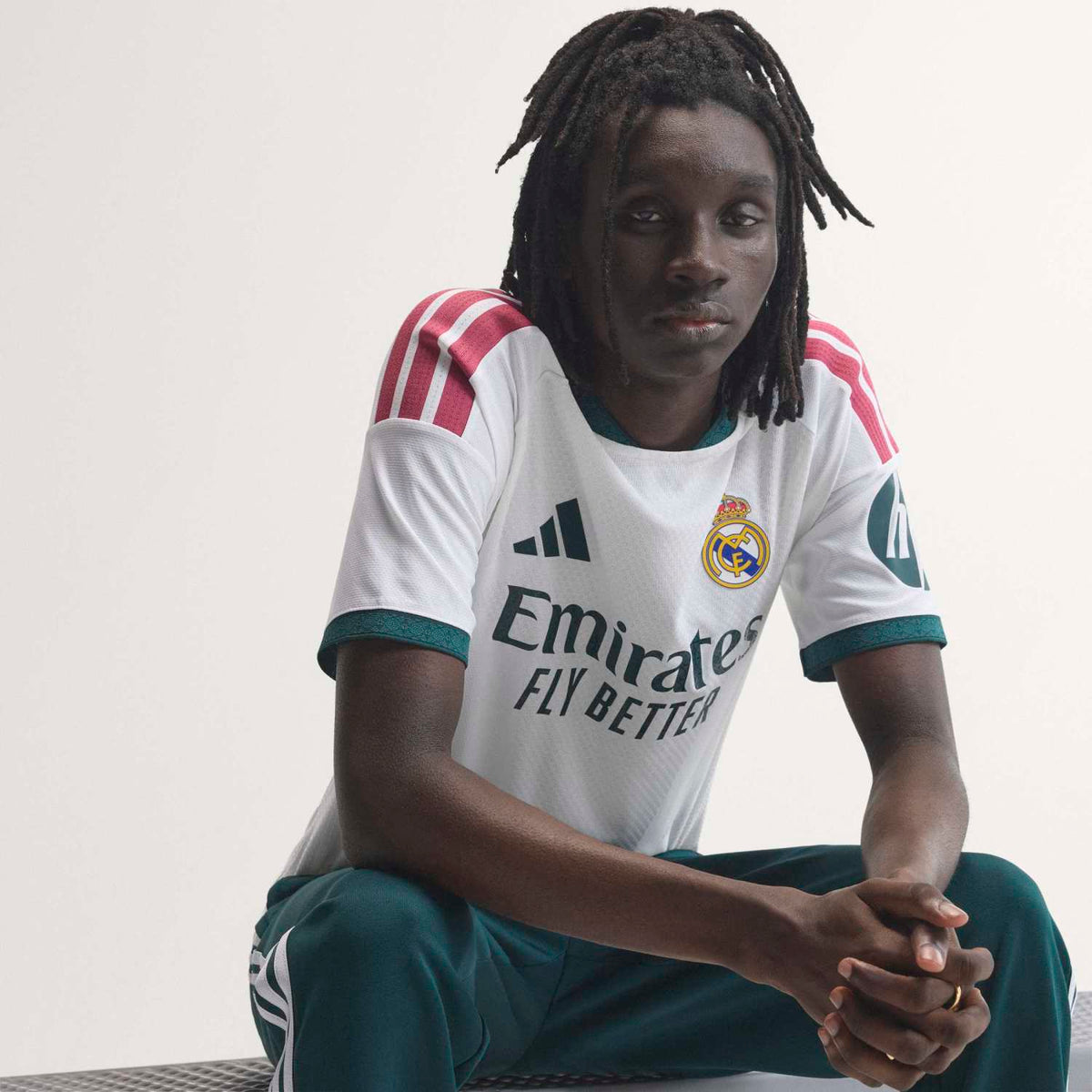 Real Madrid 2026/27 Home Authentic Jersey - photo 5