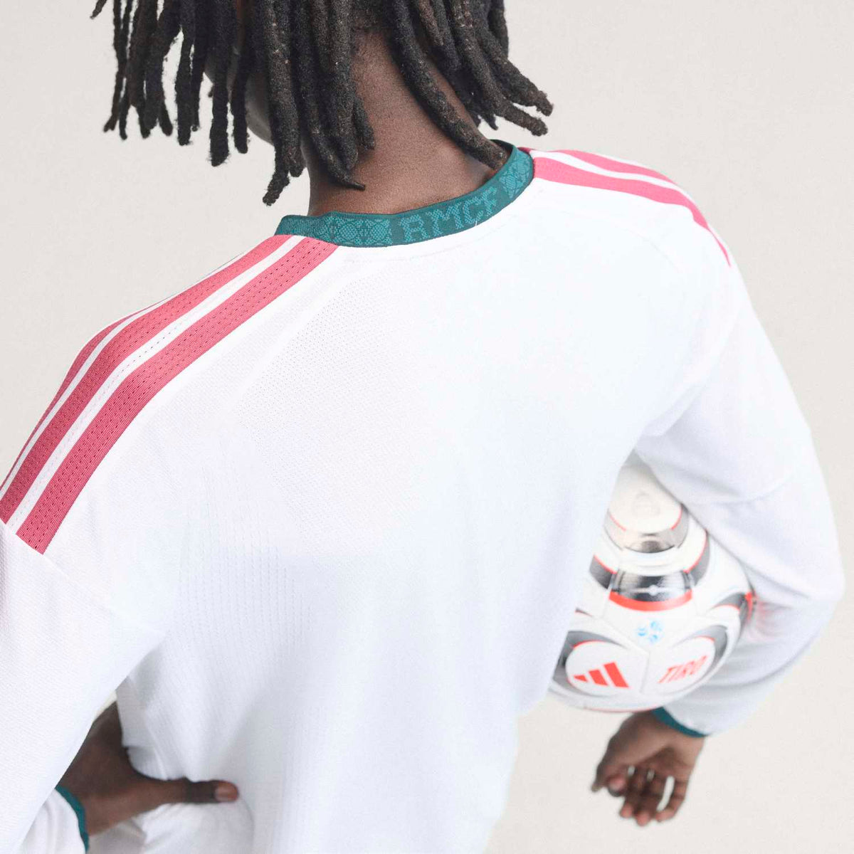 Real Madrid 2026/27 Home Authentic Long-Sleeve Jersey - photo 10