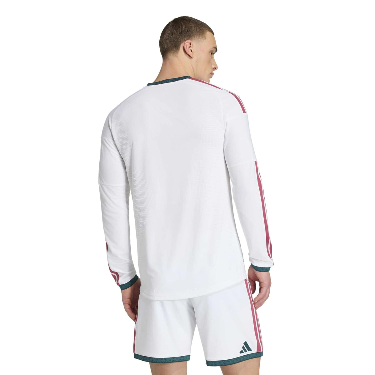 Real Madrid 2026/27 Home Authentic Long-Sleeve Jersey - photo 17