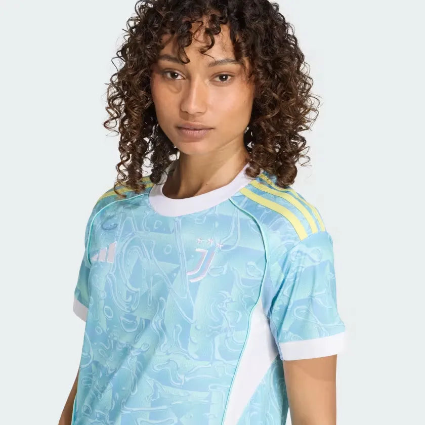 Camisola Feminina Juventus FC 2025/26 Fora Torcedor