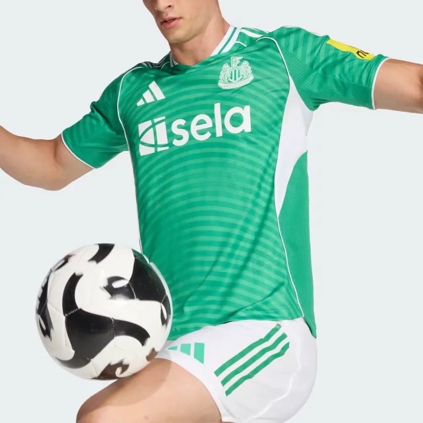 Camisola Newcastle United FC 2025/26 Fora Jogador