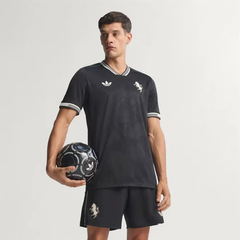 Camisola Juventus FC 2025/26 Terceira Jogador