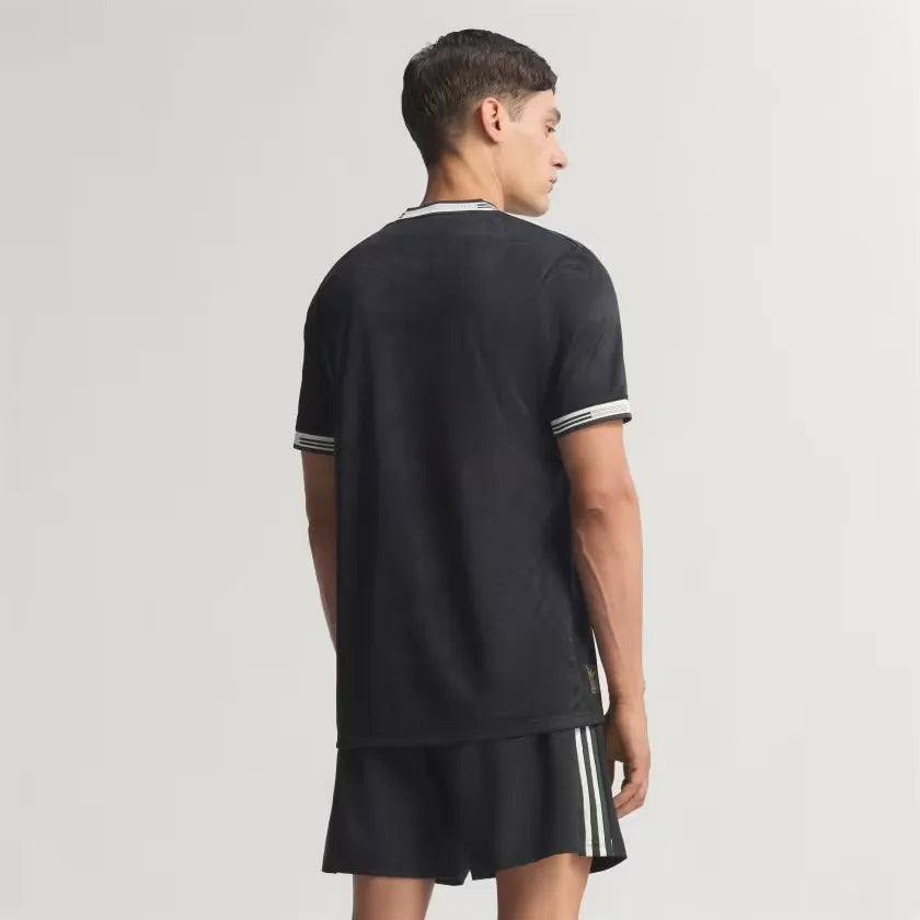 Camisola Juventus FC 2025/26 Terceira Jogador