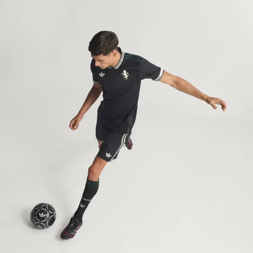 Camisola Juventus FC 2025/26 Terceira Jogador