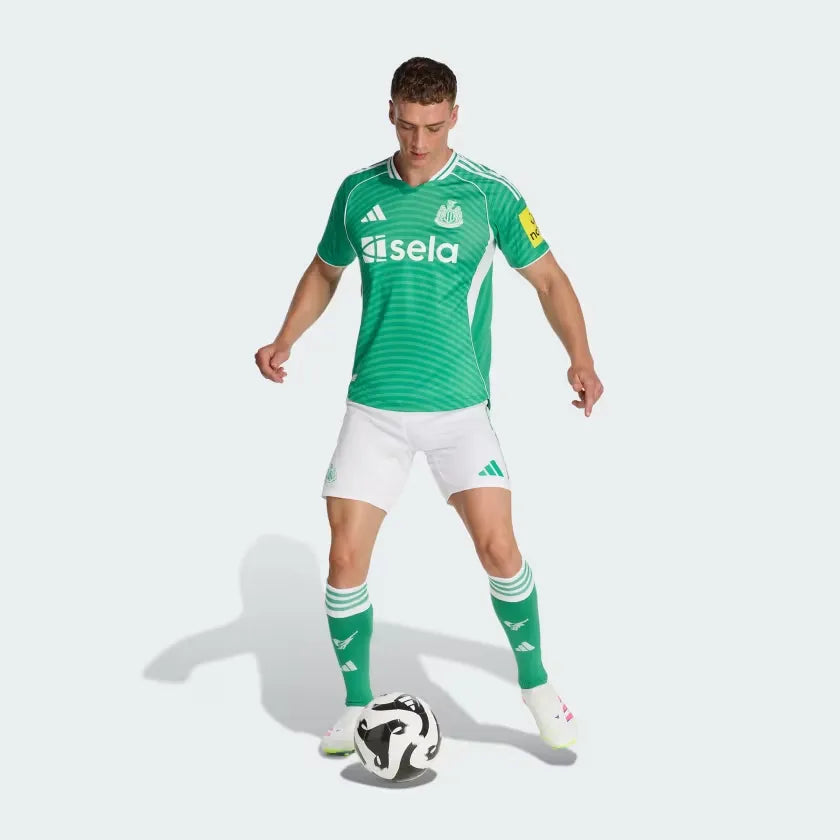 Camisola Newcastle United FC 2025/26 Fora Jogador